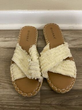 SERRA Cream Frayed Crossband Slide Mules